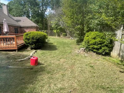Lawn care service in Memphis, 38125