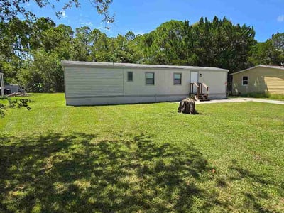 Lawn care service in Merritt Island, 32953