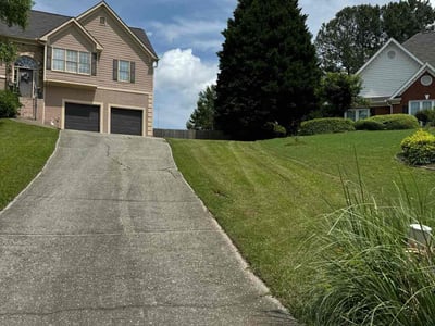 Lawn care service in Buford, 30519
