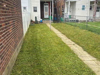 Lawn care service in Allentown, 18102