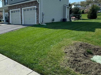 Lawn care service in Mechanicsburg, 17055