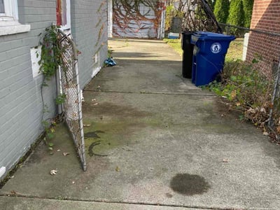 Lawn care service in Redford Charter Township, 48239