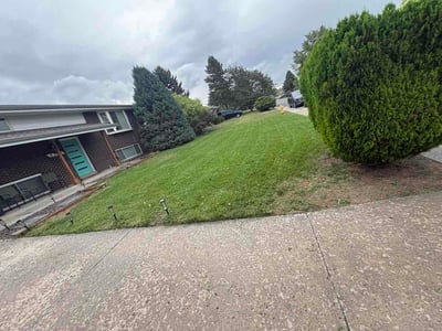 Lawn care service in Arvada, 80003