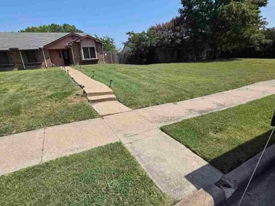 Lawn care service in Garland, 75041