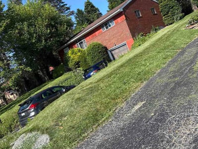 Lawn care service in Greensburg, 15601