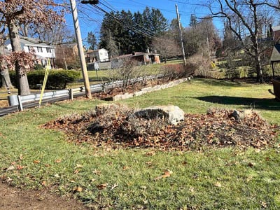 Lawn care service in Pittsburgh, 15209