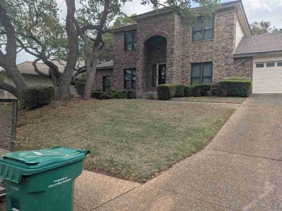 Lawn care service in San Antonio, 78248