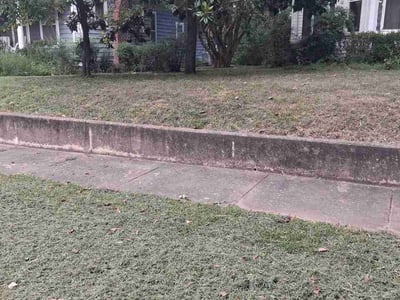 Lawn care service in Fort Smith, 72901