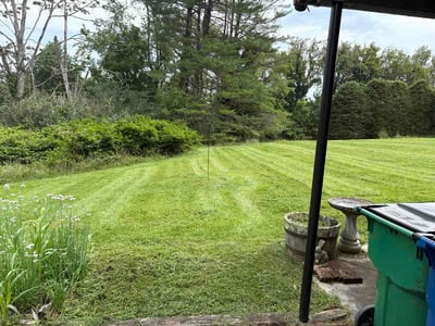Lawn care service in Blacksburg, 24060