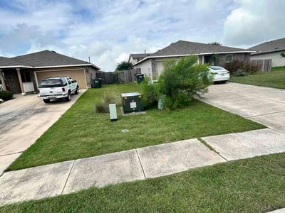 Lawn care service in Kyle, 78640