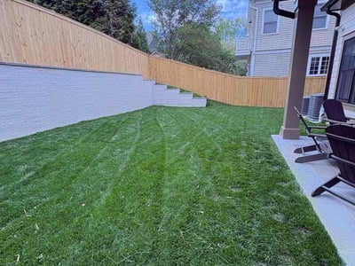 Lawn care service in Bethesda, 20814