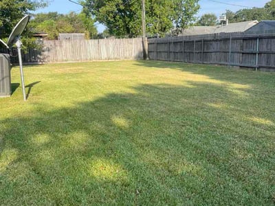 Lawn care service in Slidell, 70458