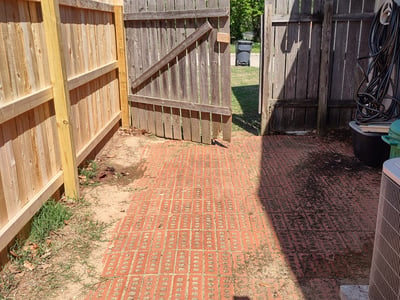 Lawn care service in , 