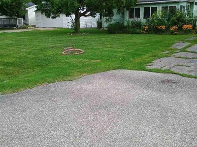 Lawn care service in Flint, 48506