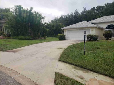 Lawn care service in Lady Lake, 32159