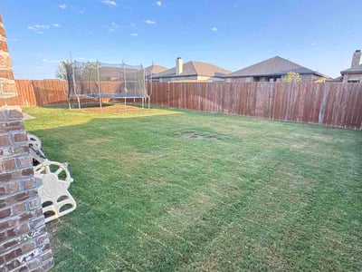 Lawn care service in Lubbock, 79424