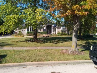 Lawn care service in Mokena, 60448