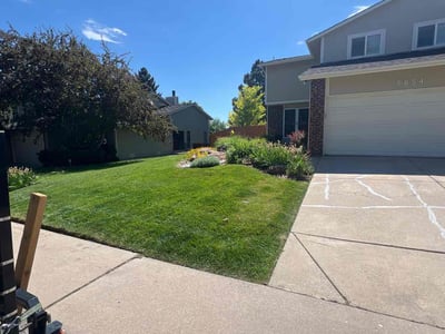 Lawn care service in Englewood, 80111
