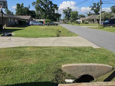 Lawn care service in Luling, 70070
