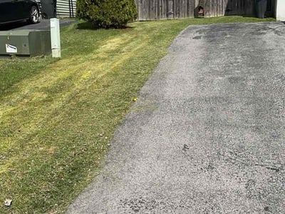 Lawn care service in Liverpool, 13090
