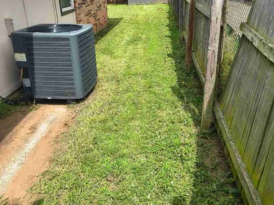 Lawn care service in Oklahoma City, 73135