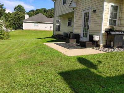 Lawn care service in Covington, 30016