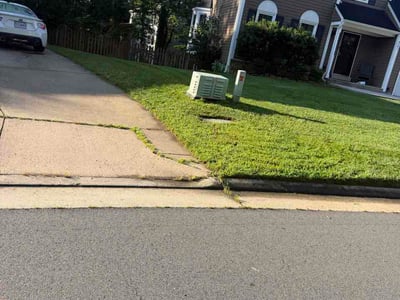 Lawn care service in Woodbridge, 22192
