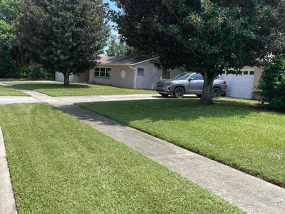 Lawn care service in Winter Park, 32792