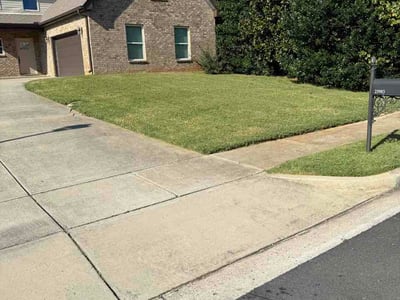 Lawn care service in Madison, 35756