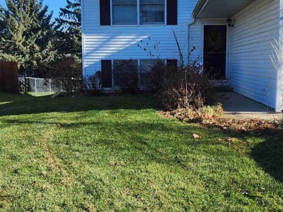 Lawn care service in Rochester, 55902